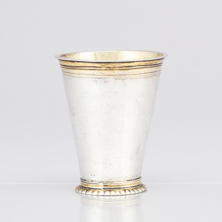 A Swedish early 18th Century parcel-gilt silver beaker, marks of Erik Bengtsson Starin, Stockholm 1709.