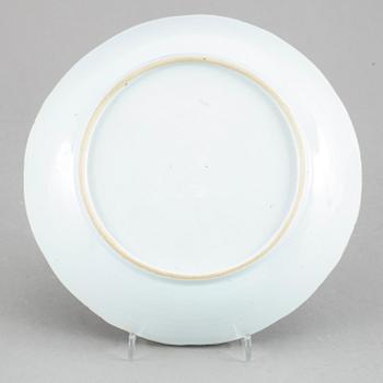 SKÅL, porslin, Kina, Qianlong (1736-95).