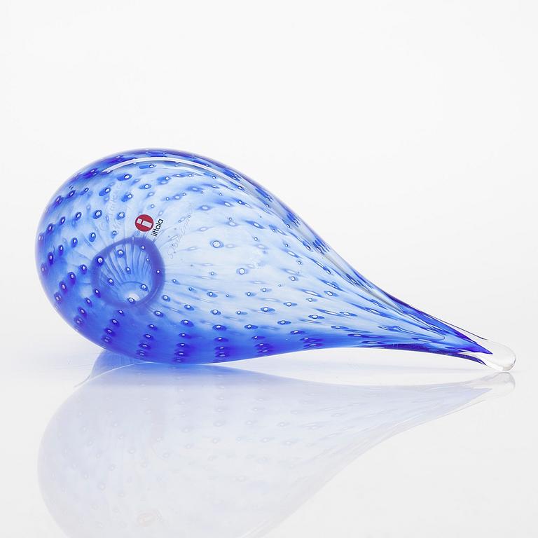 Oiva Toikka, a glass bird, signed O. Toikka Nuutajärvi Stora Enso oyj. Iittala 2008.