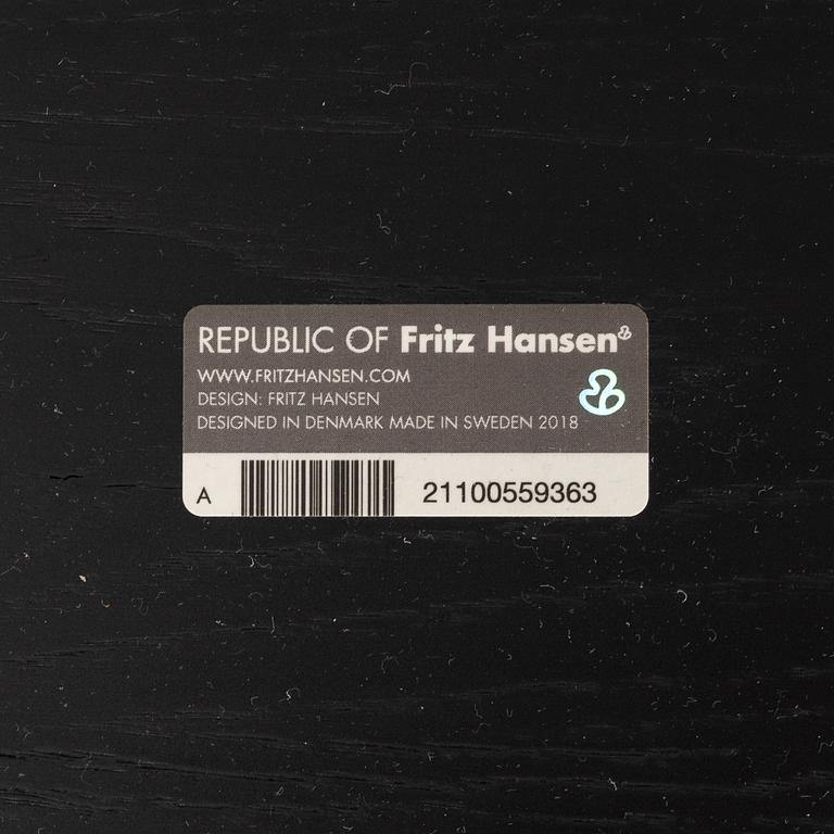 Fritz Hansen, coffee table, "Join FH4", contemporary, Denmark.