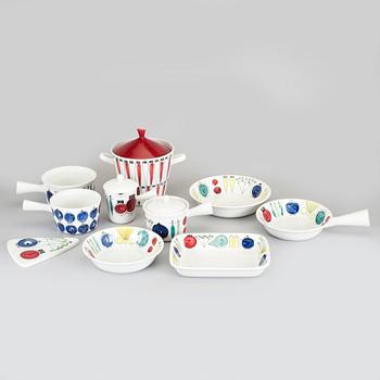 SERVISPORSLIN, 10 delar, "Picknick", Marianne Westman, Rörstrand, i produktion 1956-1969.
