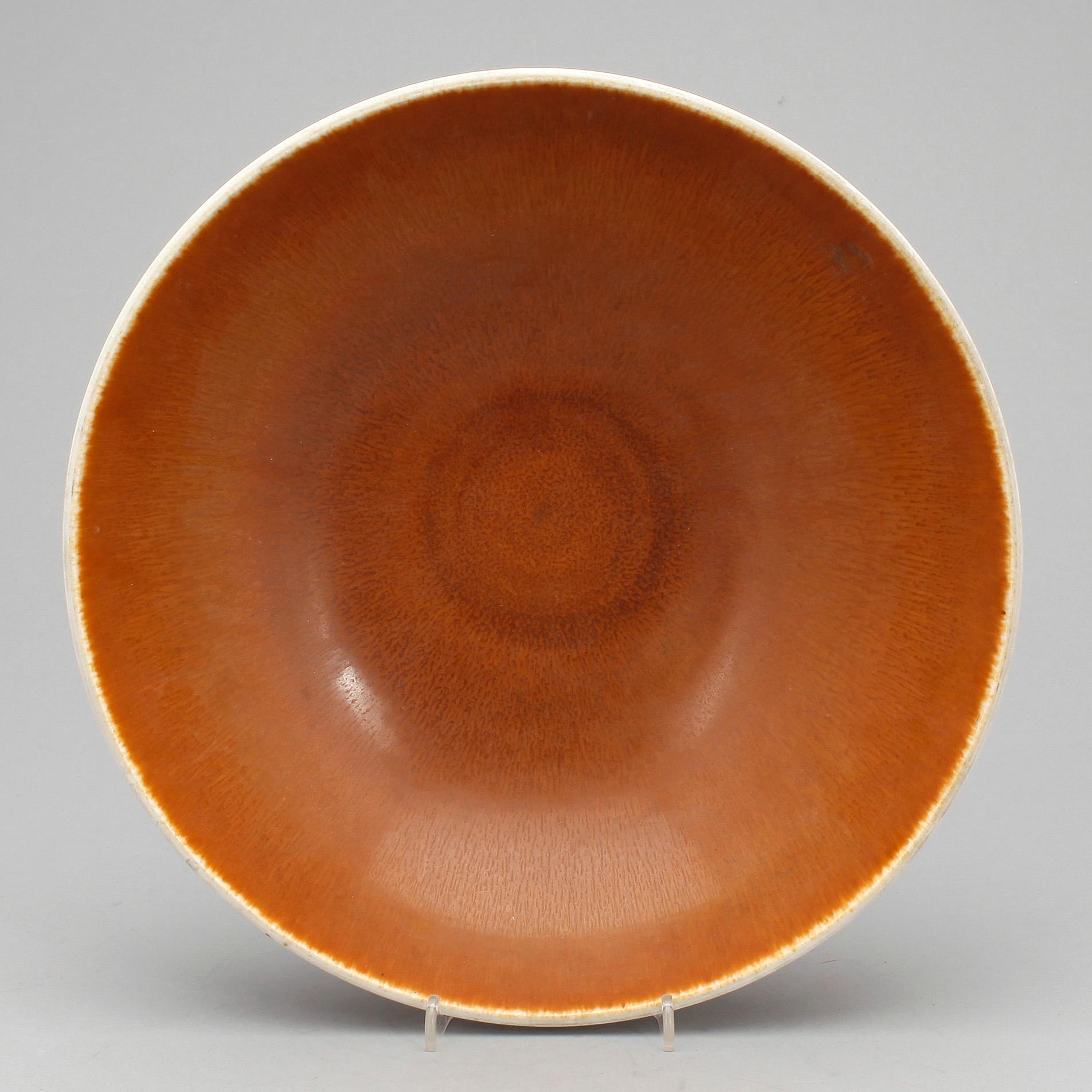 SKÅL, stengods, Berndt Friberg, sign och med Gustavsbergs studiohand.