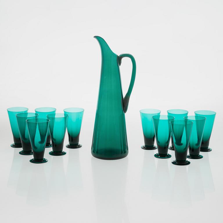 Nanny Still, a 13-piece 'T/335' glassware set for Riihimäen Lasi Oy, Finland. 1950-1966.