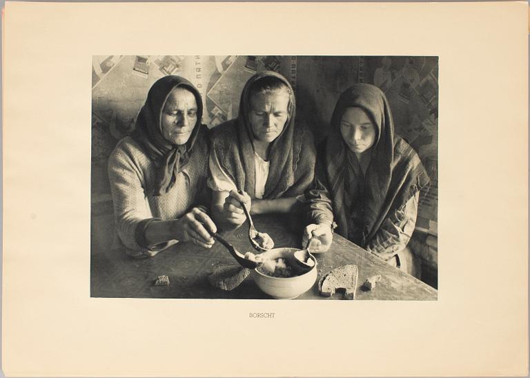 MARGARET BOURKE-WHITE, portfolio med fotogravyrer "Twelve Soviet Photo-prints".