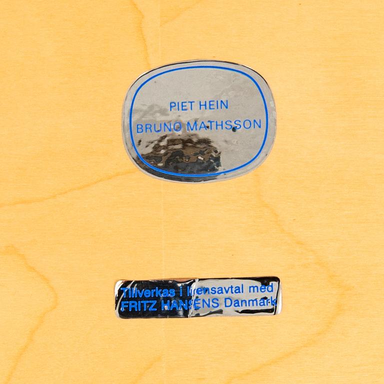 Bruno Mathsson/Piet Hein, bord, "Superelips" för  Fritz Hansen Danmark sent 1900-tal.