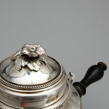 KAFFESERVISDELAR, 3 st, nysilver, A.G. Dufva. Tidigt 1900-tal.