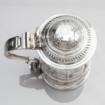 Humphrey Payne, dryckeskanna, silver, London 1748.
