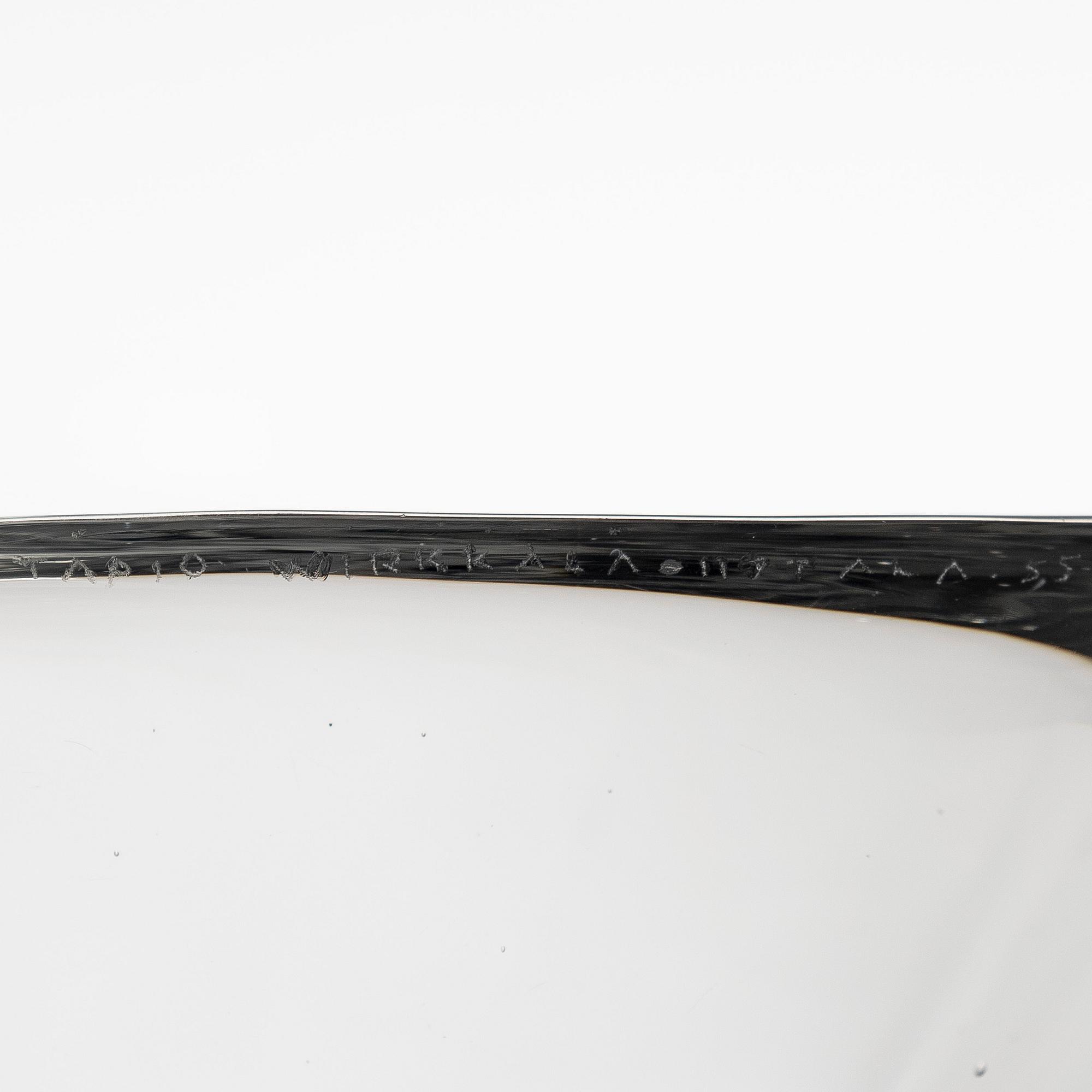Tapio Wirkkala, a model '3357' glass bowl, signed Tapio Wirkkala - Iittala -55.