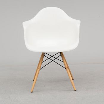 CHARLES & RAY EAMES, a plastic armchair DAW from Vitra, 2016.