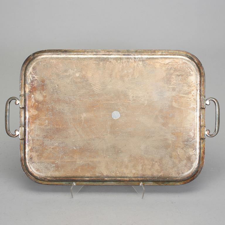 UPPLÄGGNINGSFAT, 2 st, nysilver, GAB respektive CG Hallberg, 1900-tal.