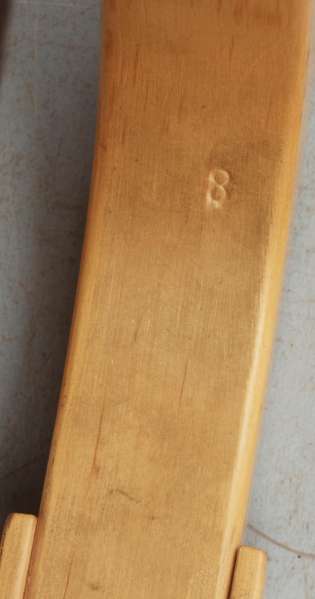 KARMSTOLAR, ett par, Alvar Aalto, för Artek.