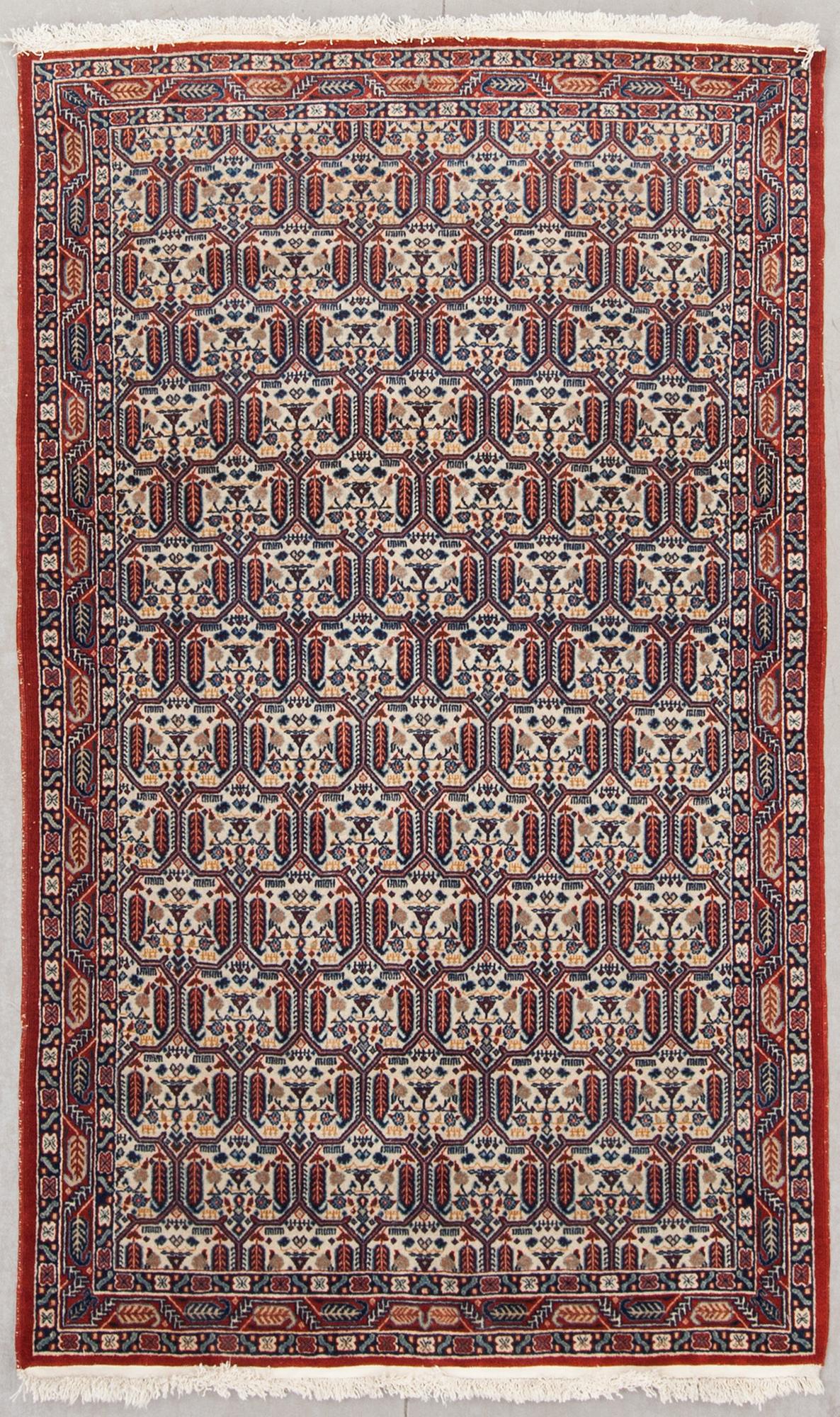 MATTA, old, Isfahan, ca 168 x 102 cm.
