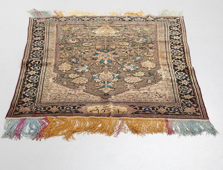 A RUG, an antique/semi-antique silk Kashan Souf, probably Motachem,  ca 112,5 x 100-93 cm.