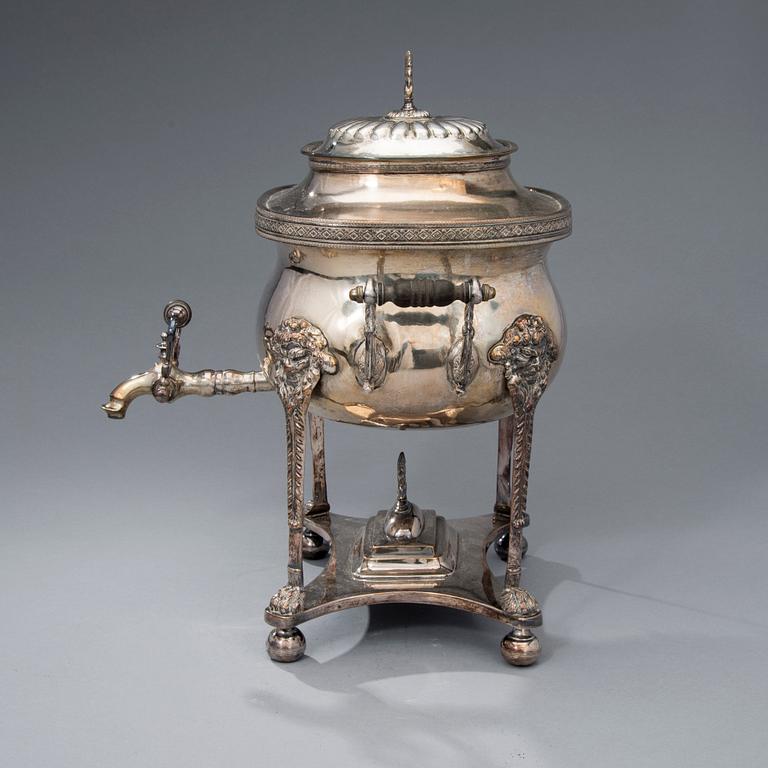 SAMOVAR, försilvrad koppar och mässing, England 1800-talets början.