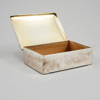CIGARRSKRIN, silver, C.G Hallberg, Stockholm, 1943.