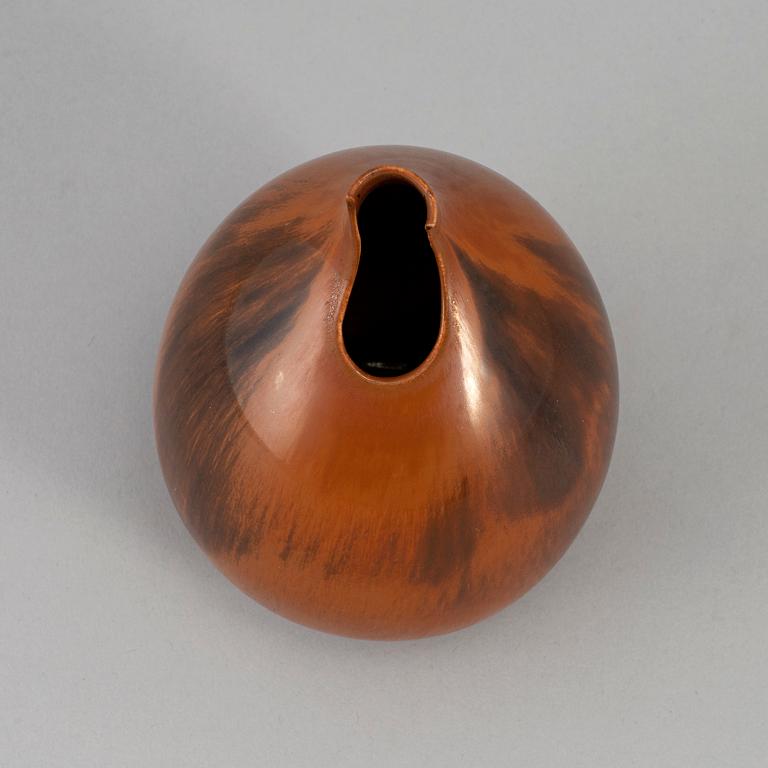 STIG LINDBERG, a unique stoneware vase, signed and dated -56.