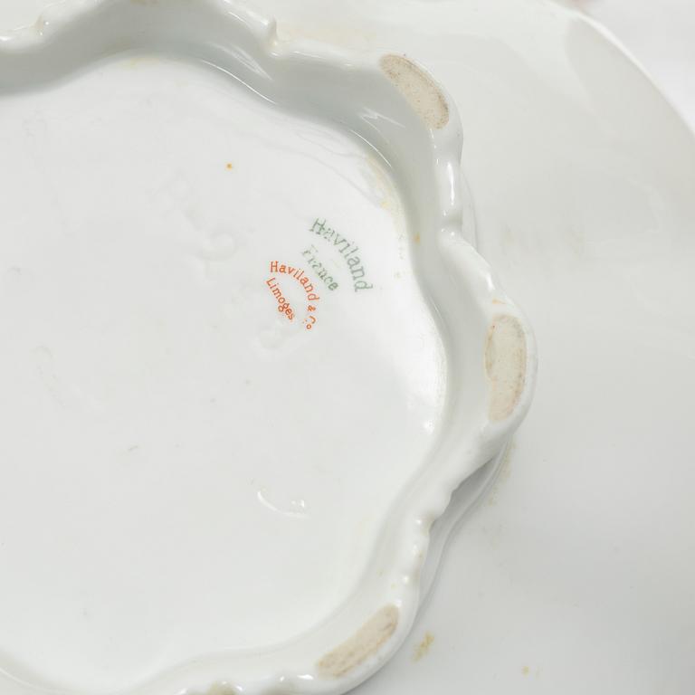 A 146-piece dinner service, Frank Haviland & Co, Paris Limoges, France, circa 1900.