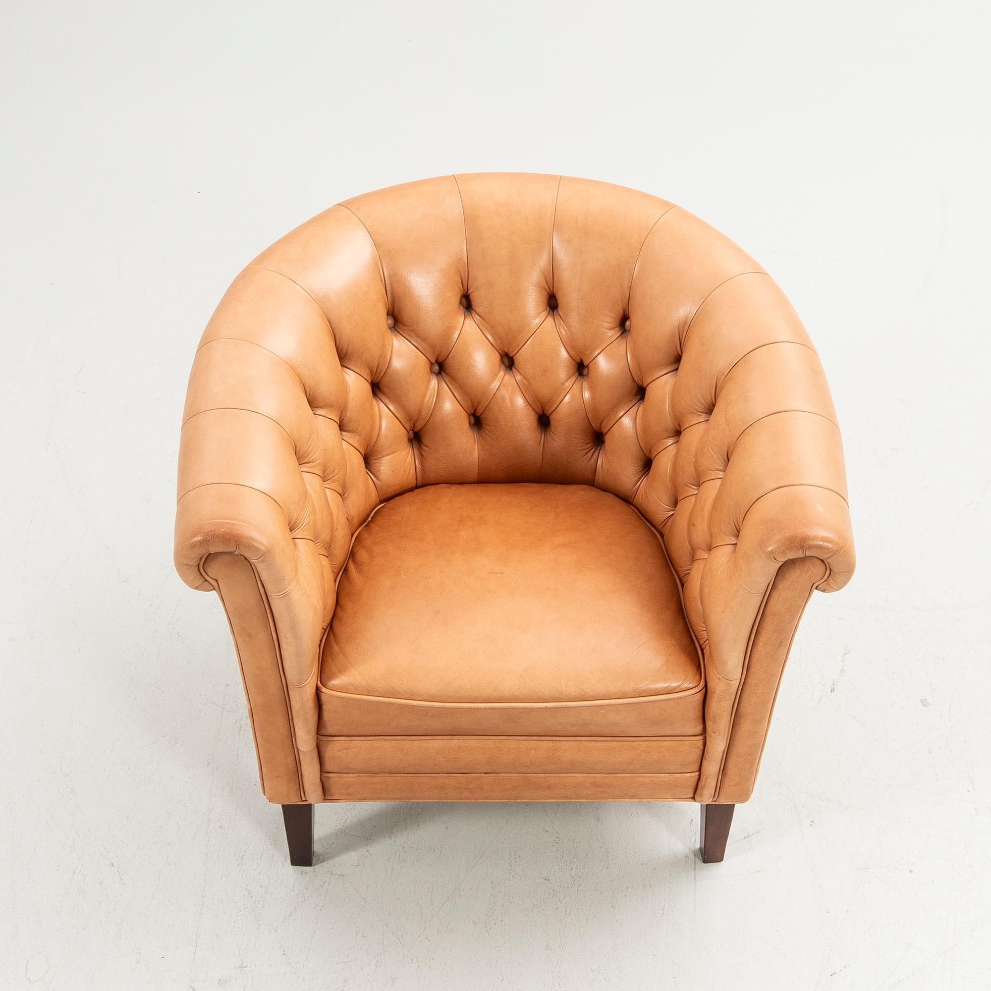 Club chair, 20th century.