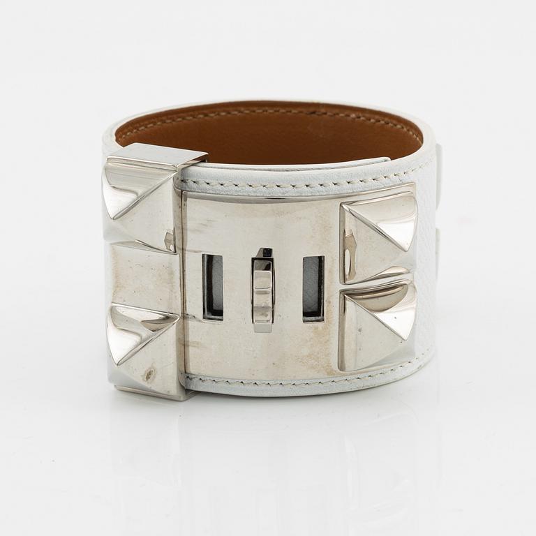 Hermès, a white leather 'Collier de Chien' bracelet, 2007.