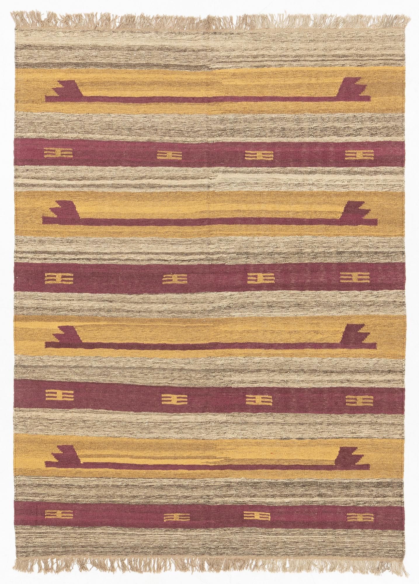 A Persian Kilim rug, c. 245 x 182 cm.