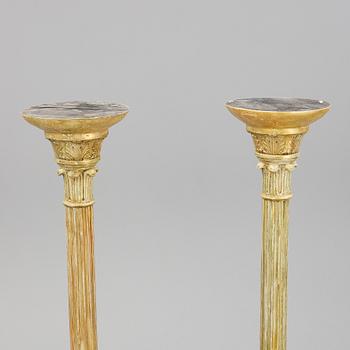 GUERIDONER, ett par, 1800-tal.
