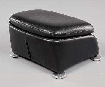 FÅTÖLJ SAMT FOTPALL, "Loge", Gerhard van der Berg, Montis, 1900/2000-tal.