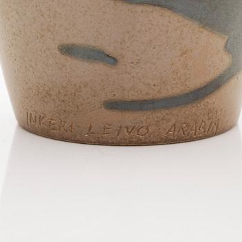 Inkeri Leivo, vas, keramik, signerad Inkeri Leivo Arabia.