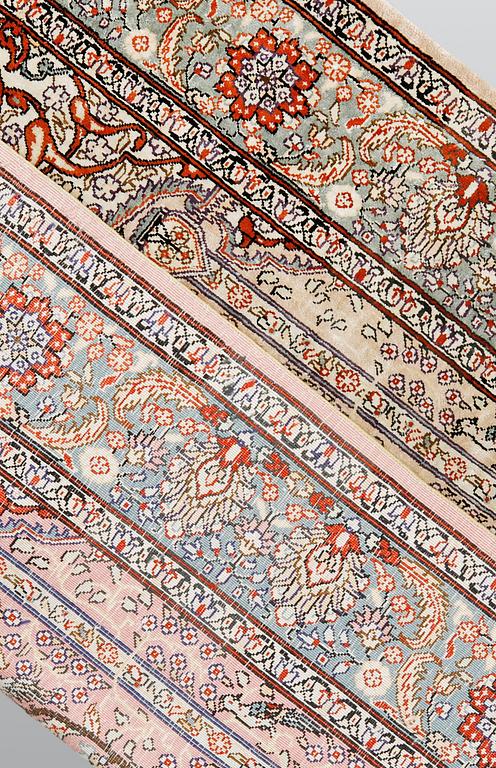 Matta, orientalisk, silke, 95 x 63 cm.