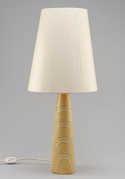 BORDSLAMPA, chamotterat stengods, osignerad, omkring 1900-talets mitt.