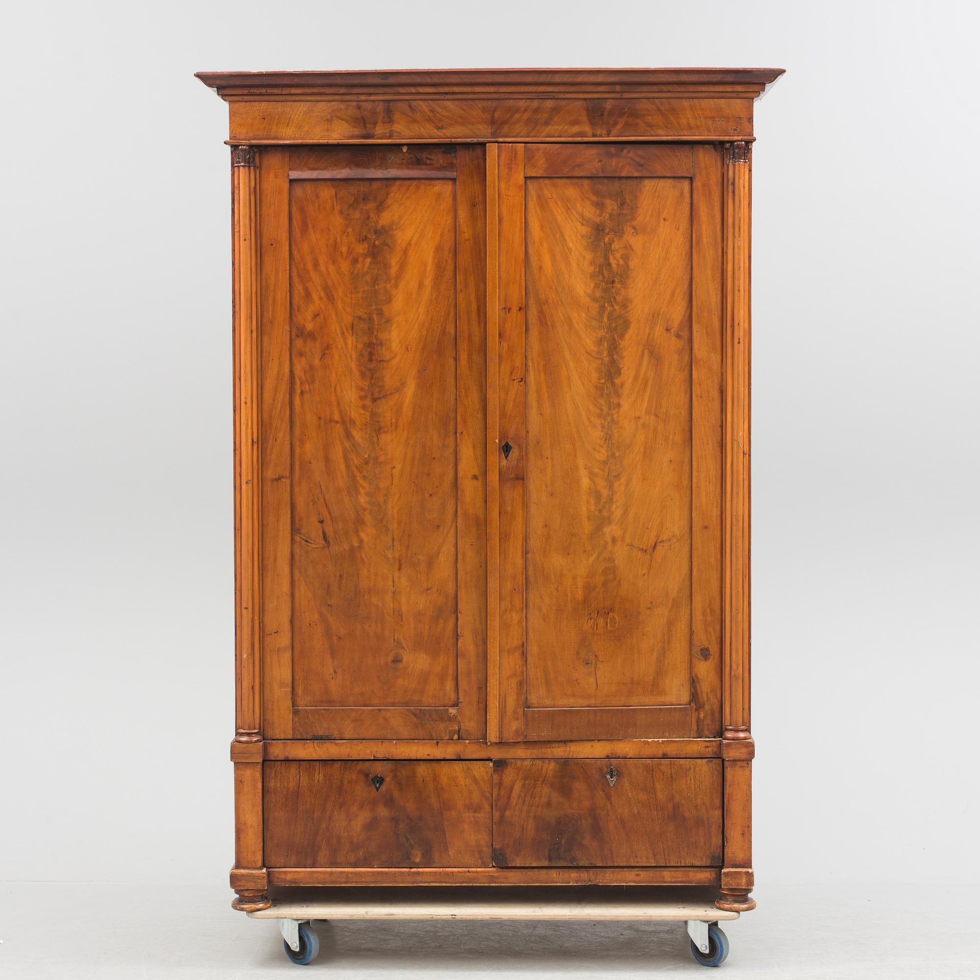 SKÅP, senempire, 1800-talets mitt.