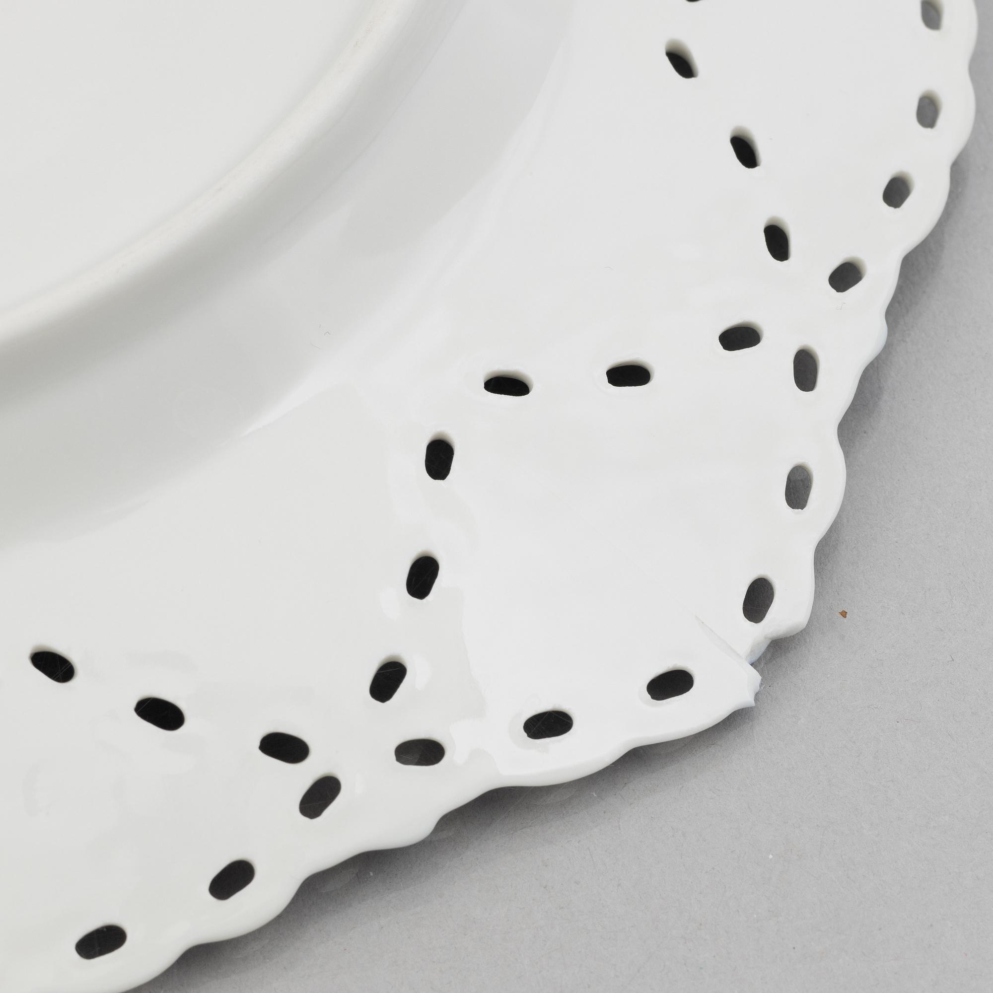 Royal Copenhagen, twelve sideplates, 1'Musselmalet Full Lace', Denmark, 1964-73.