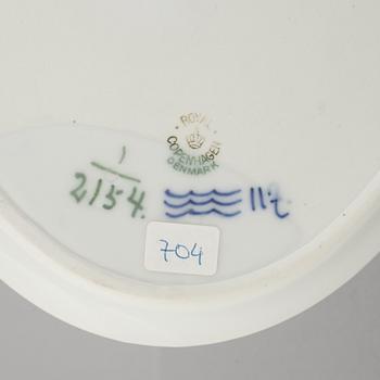 A 'Blue Fluted Plain' porcelain dish, Royal Copenhagen, model 2154, post 1923.