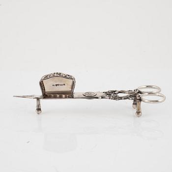 A Swedish Silver Candle Snuffer, mark of G Möllenborg Stockholm 1852.