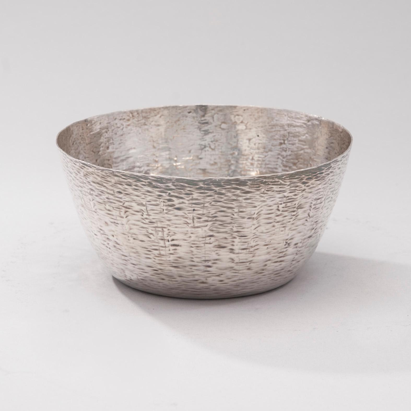 SKÅL, silver, Tapio Wirkkala, Kultakeskus, 1975. Vikt ca 294 g.