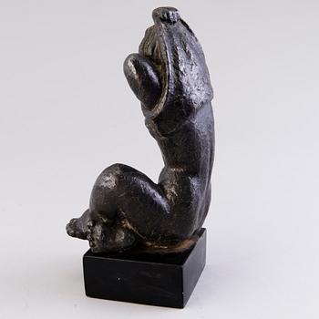 HEIKKI HÄIVÄOJA, veistos, pronssia, signeerattu.