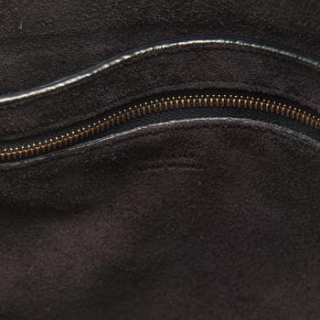 Céline, a 'Seau Sangle' bag.