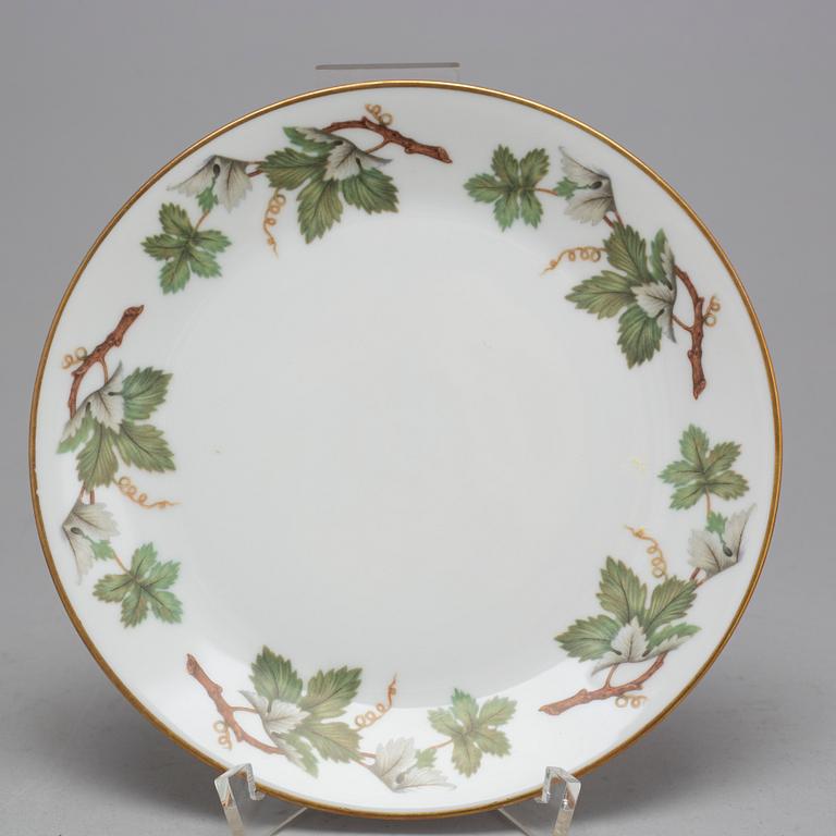 TE- OCH KAFFESERVIS, 43 delar, porslin, Hackefors, 1900-talets andra hälft.