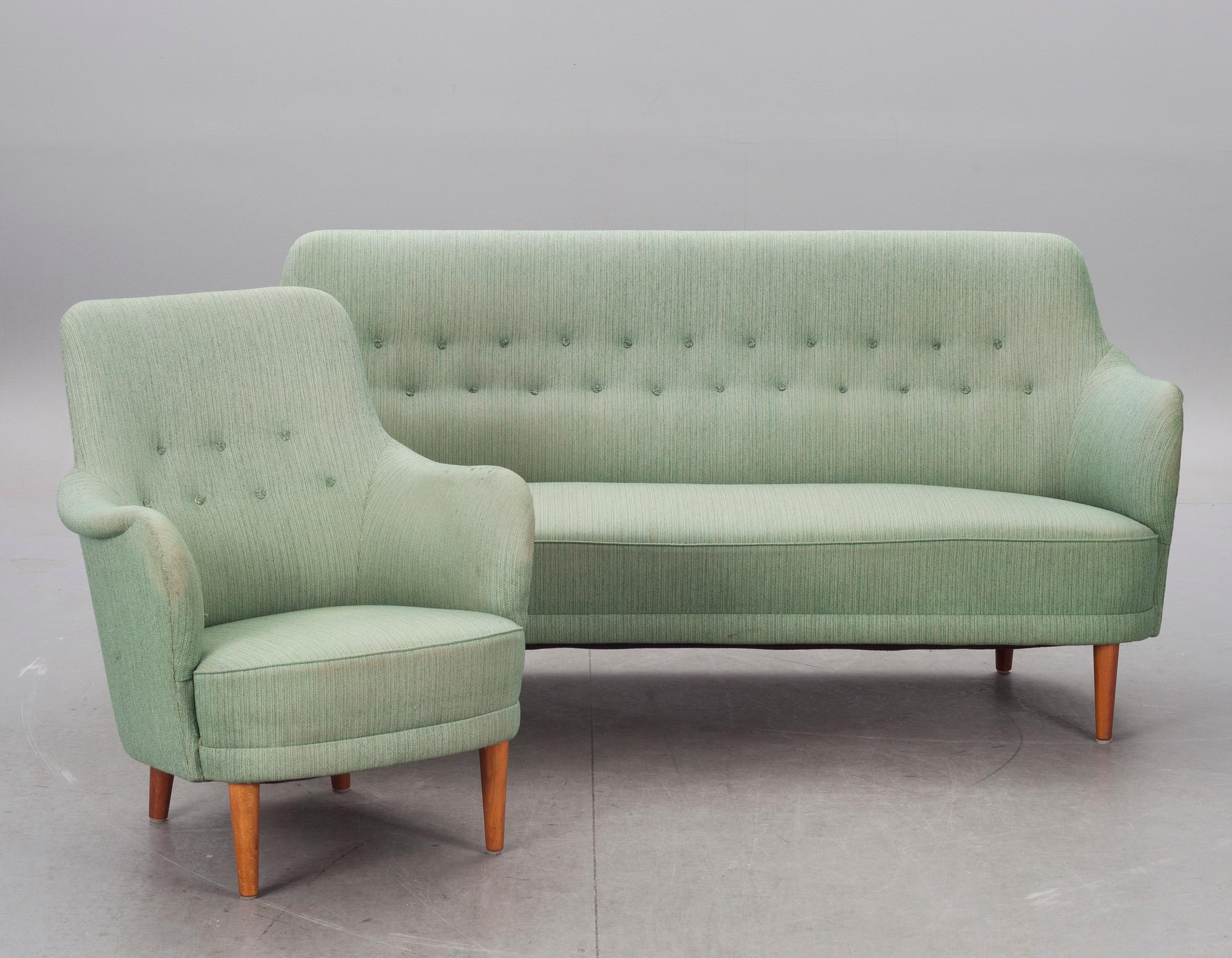 SOFFA MED FÅTÖLJ. "Samsas" design Carl Malmsten.