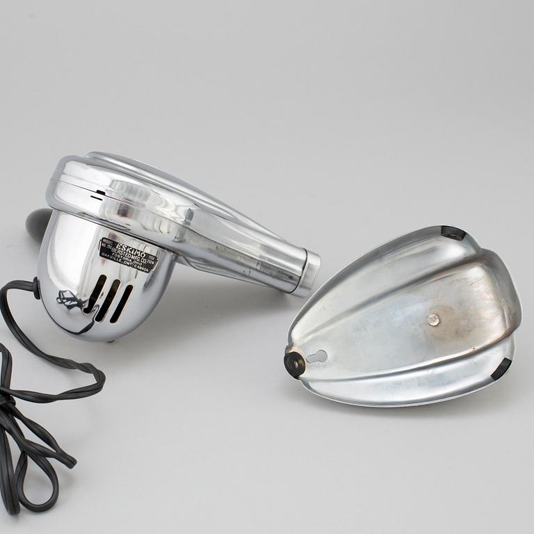 An 'Eskimo' hair dryer from Bersted MFG Co, Canada, mid 20th century.