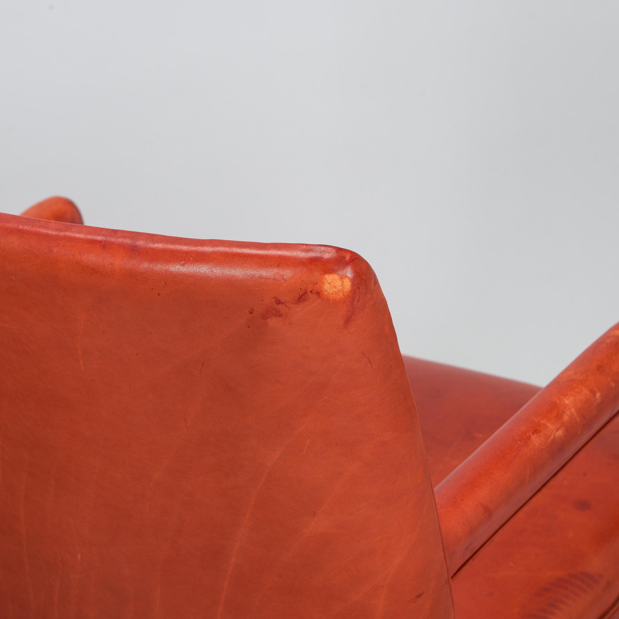 Ole Wanscher, karmstolar, ett par, snickarmästare AJ Iversen, Danmark 1900-talets mitt.