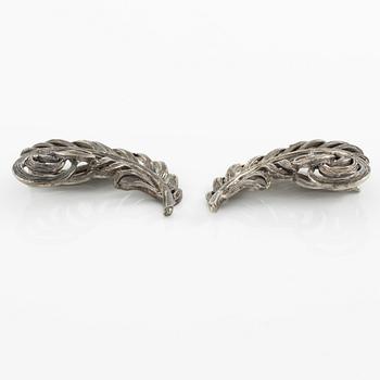 Elsa Schiaparelli, earrings, vintage.