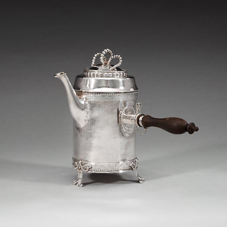 A Swedish 18th century silver coffee-pot, Hans Petter Vogt, Kristianstad 1785.