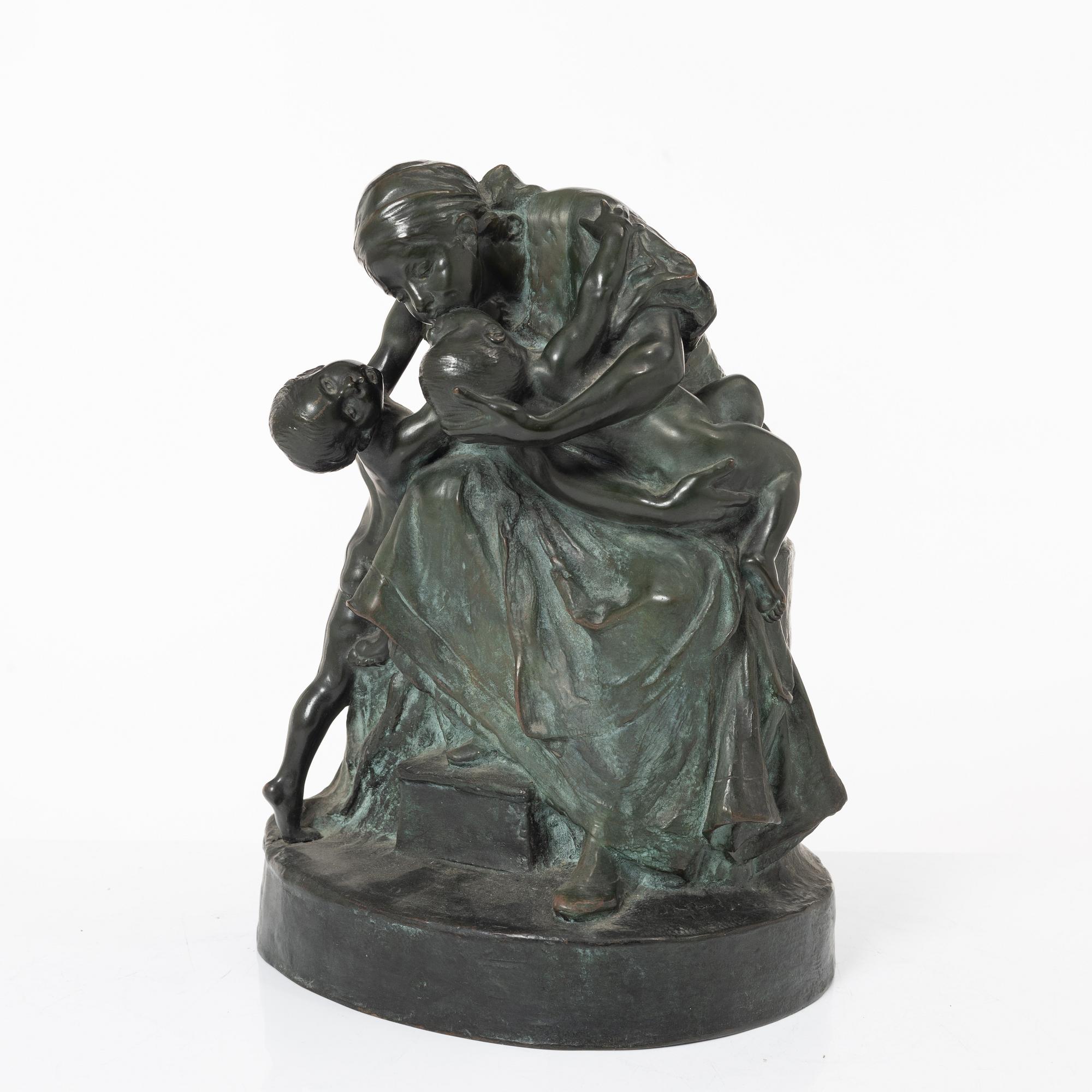 Mother with children.