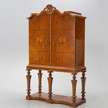 Skåp, Swedish Grace, 1920-tal.