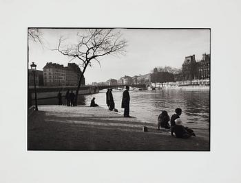 Gisèle Freund, "Ile Saint Louis, Paris, 1933".