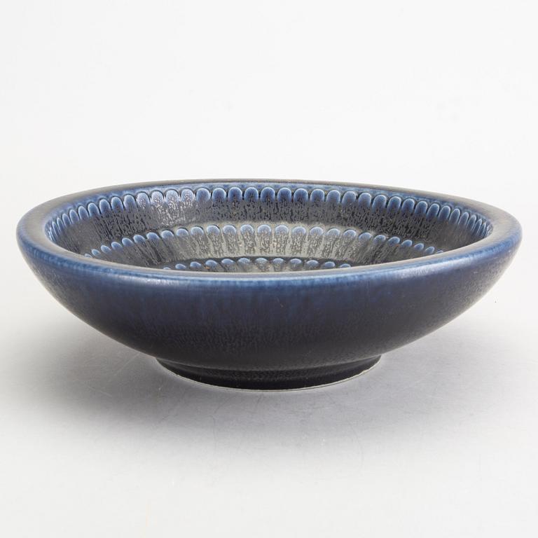 KÅGE VERKSTAD, two stoneware bowls, Sweden, mid 20th century.