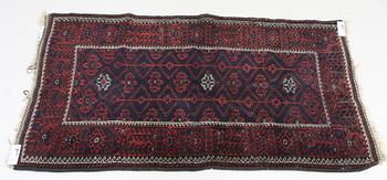 MATTA, orientalisk. 180 x 100.