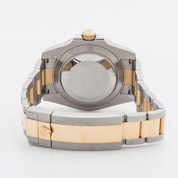 ROLEX, Oyster Perpetual Date, Submariner (1000ft = 300 m), Chronometer, wristwatch, 40 mm.