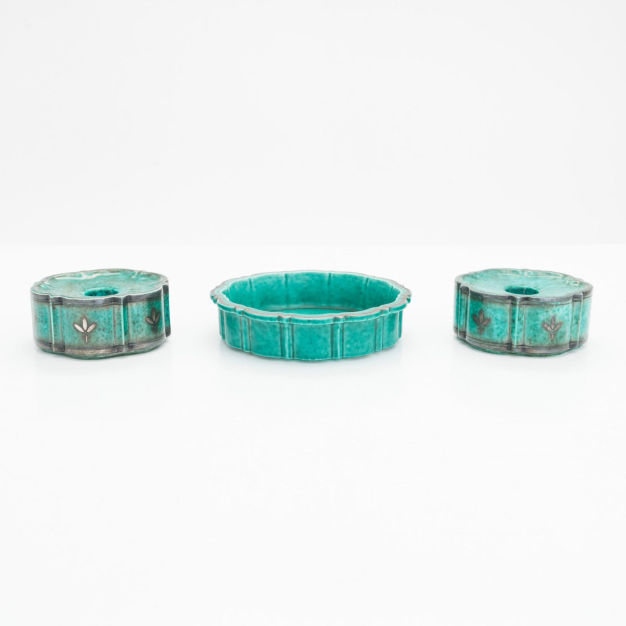 Wilhelm Kåge, ljusstakar, ett par, samt skål, "Argenta", Gustavsberg.