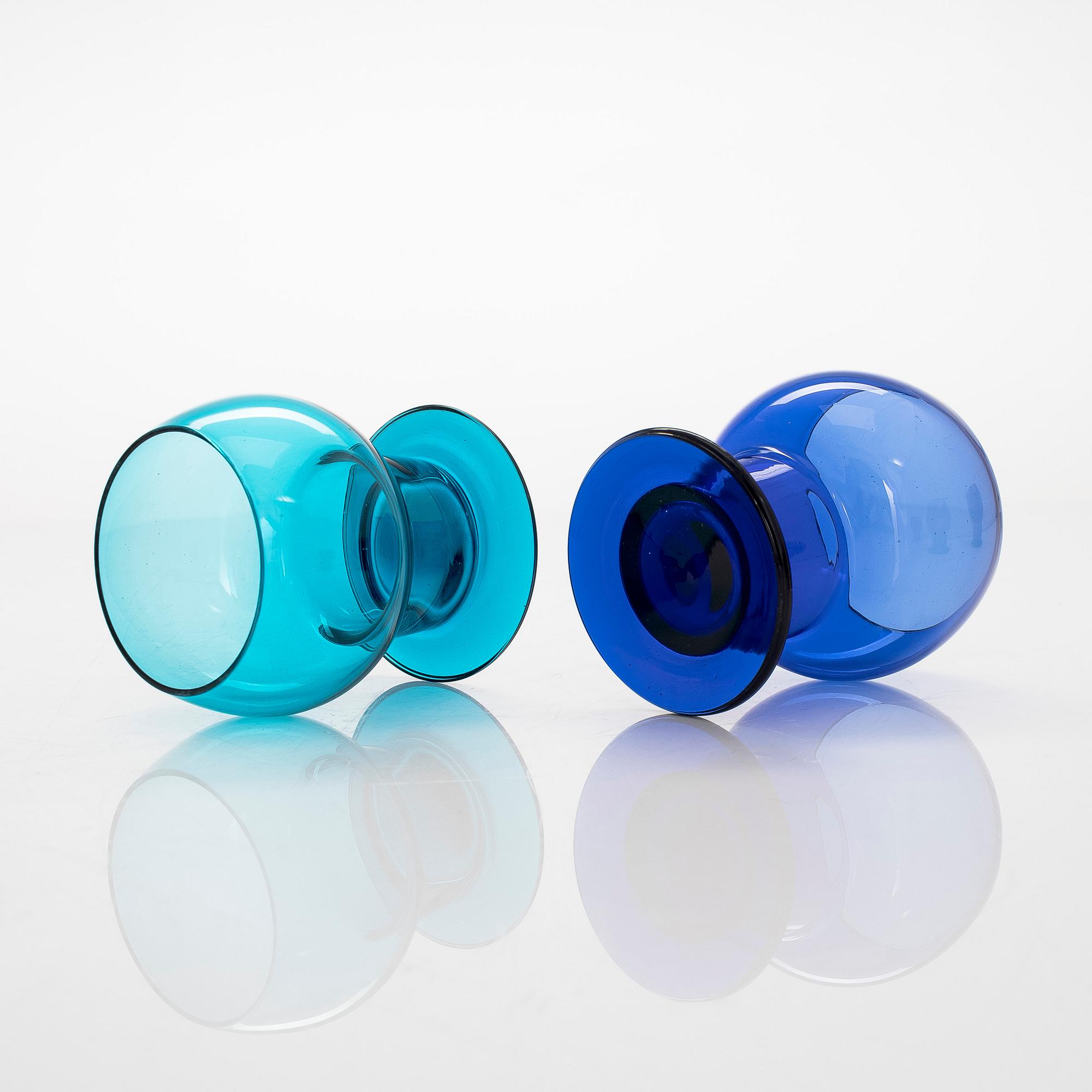 Kaj Franck, A set of 13 pieces '1111' drinking glasses for Nuutajärvi Notsjö. The model was designed in 1953.